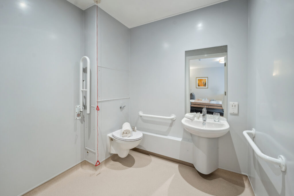 Island Sands care home WC